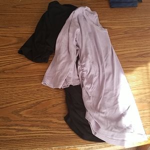 Bundle of 2 maternity shirt